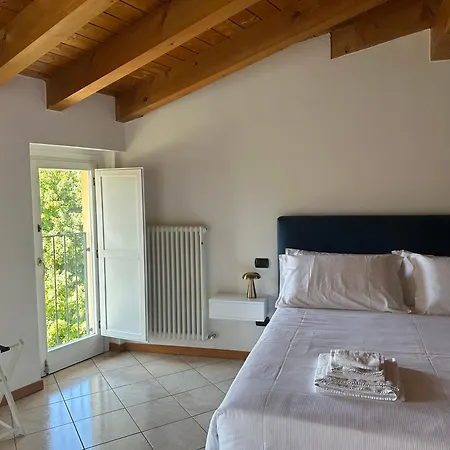 Lejlighed Rosa's House Mandello del Lario