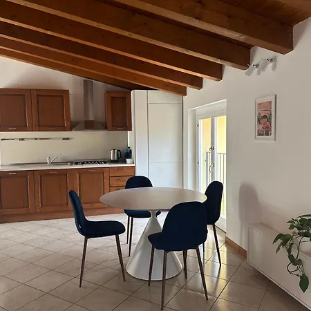 아파트 Rosa's House *